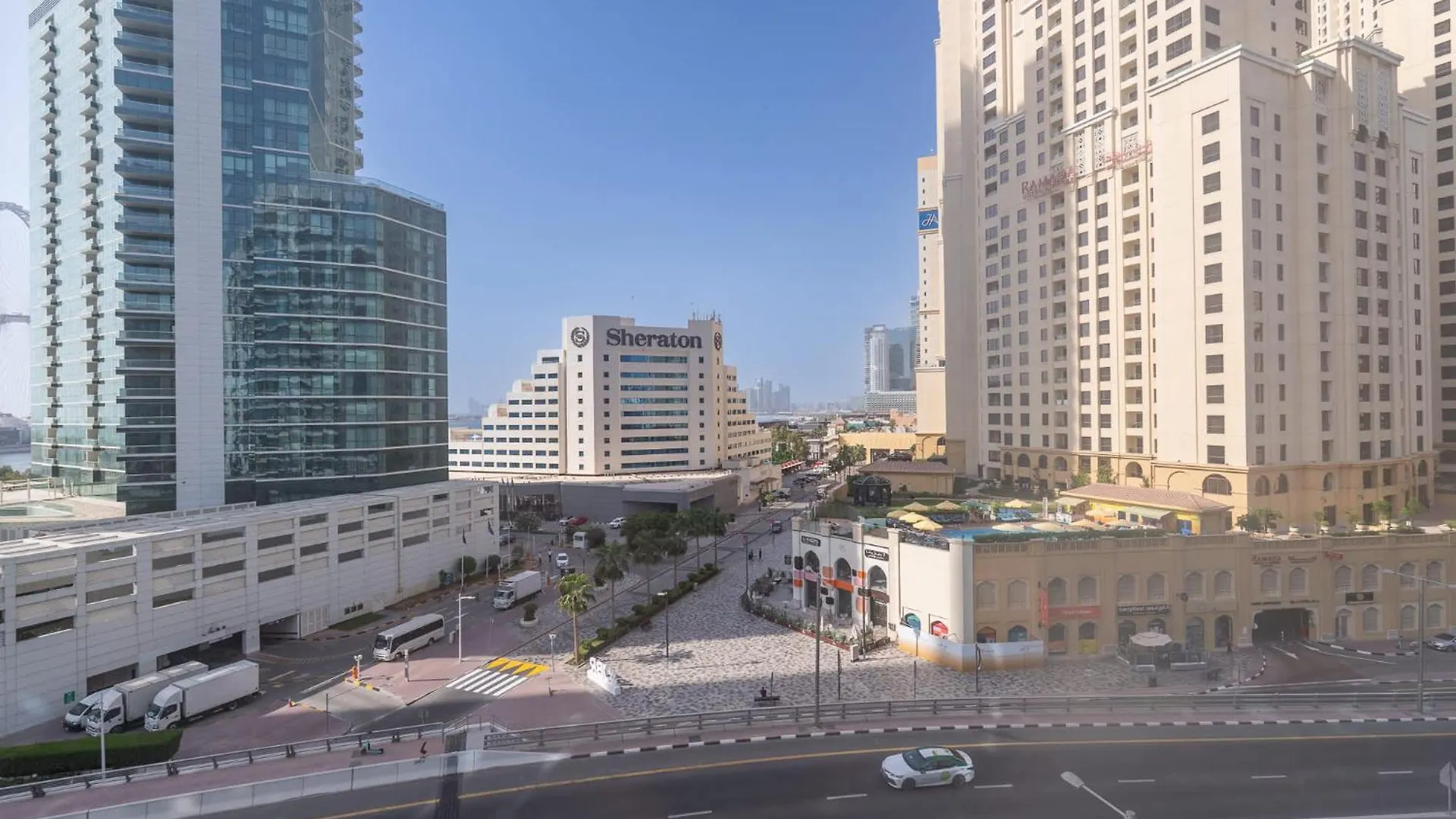 Apartment Amazing 2 Bedroom In Dubai Marina Sleeps 4!