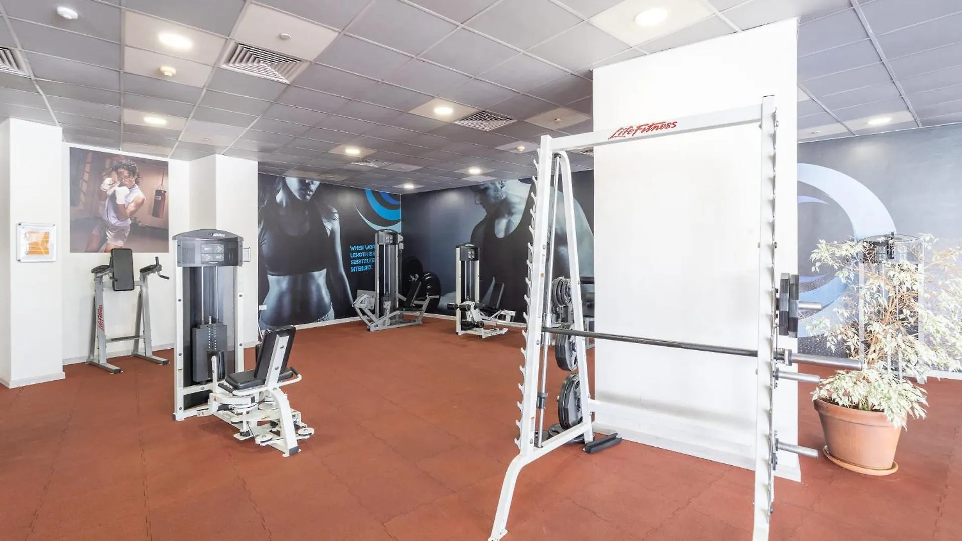 Amazing 2 Bedroom In Dubai Marina Sleeps 4!