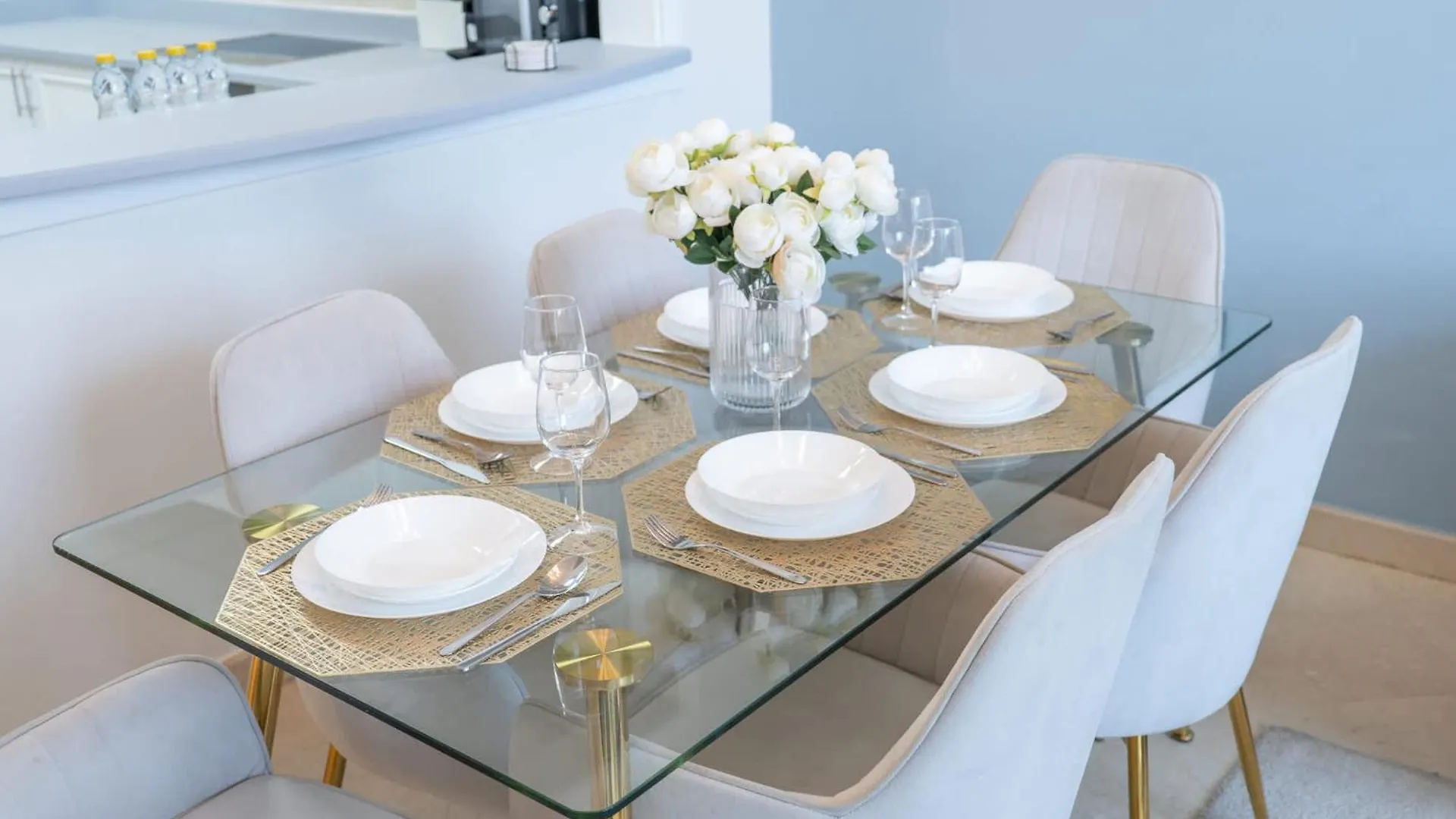Amazing 2 Bedroom In Dubai Marina Sleeps 4! Apartment