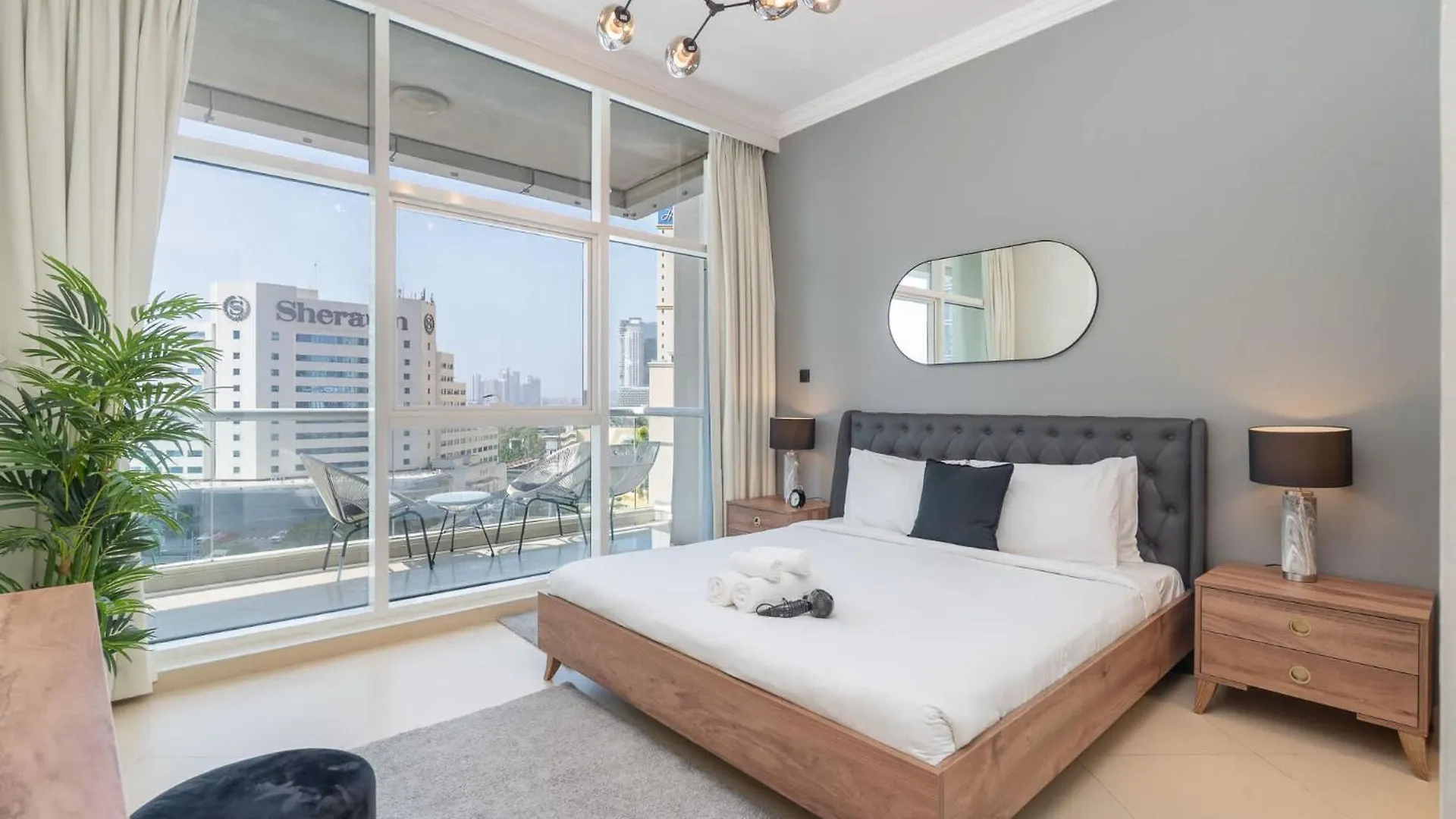 Amazing 2 Bedroom In Dubai Marina Sleeps 4! Apartment